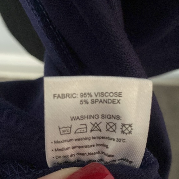 Exchic Women’s Navy Blue Sleeveless Cardigan NWT - Picture 5 of 5